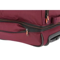 Travelite Basics Wheeled Duffle 55 Expandable Dark Red 11 Travelite Basics Wheeled Duffle 55 Expandable Dark Red -Mode Tassen Winkel image 1880