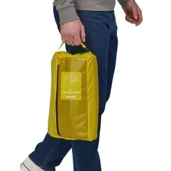 Patagonia Black Hole Duffel 70L Shine Yellow -Mode Tassen Winkel image 2399