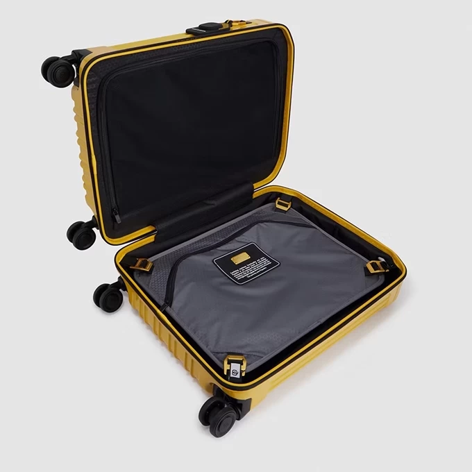 Piquadro PQ-Light Cabin Trolley 55 Shine Yellow 5 Piquadro PQ-Light Cabin Trolley 55 Shine Yellow - Image 5