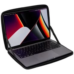 Thule Gauntlet Sleeve MacBook Pro 13'' - 14'' & MacBook Air Black -Mode Tassen Winkel image 3418
