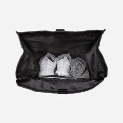 Horizn Studios SoFo Rolltop Backpack All Black -Mode Tassen Winkel image 3513