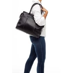 Burkely Vintage Doris Laptop Bag 15.6" Black -Mode Tassen Winkel image 4085