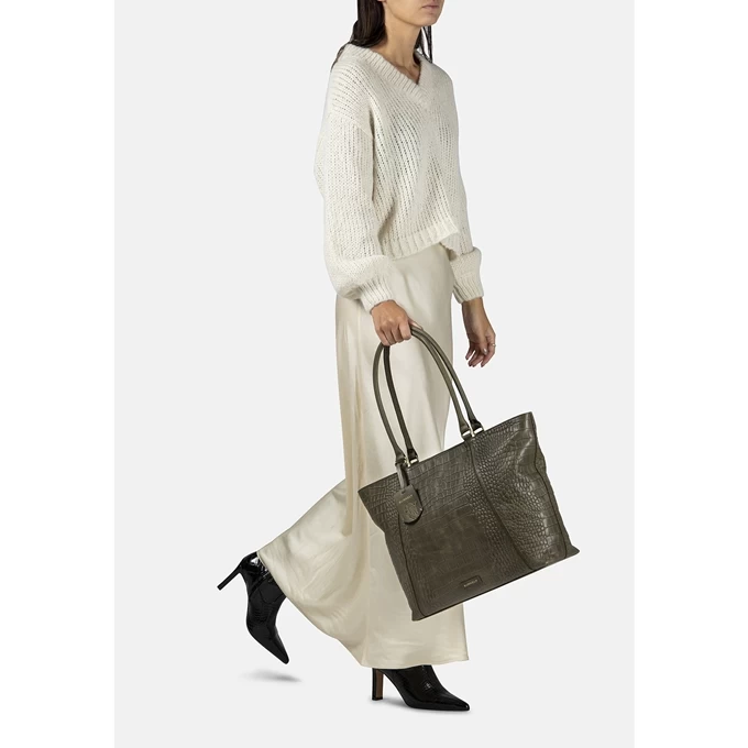 Burkely Cool Colbie Wide Tote 15,6" Green 2 Burkely Cool Colbie Wide Tote 15,6" Green - Image 2