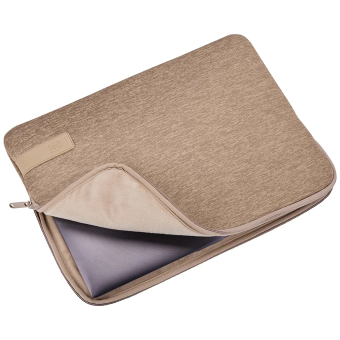 Case Logic® Case Logic Reflect Memory Foam Laptopsleeve 14" Boulder Beige 4 Case Logic® Case Logic Reflect Memory Foam Laptopsleeve 14" Boulder Beige - Image 4