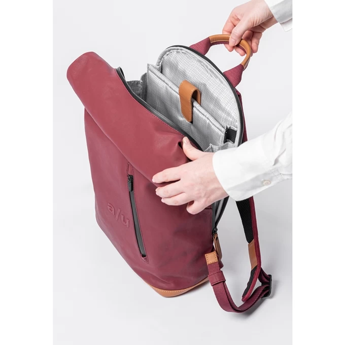 Aunts & Uncles Japan Tokio Backpack 13" Cabernet 7 Aunts & Uncles Japan Tokio Backpack 13" Cabernet - Image 7