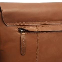 The Chesterfield Brand Toledo Schoudertas Cognac 9 The Chesterfield Brand Toledo Schoudertas Cognac -Mode Tassen Winkel image 4686