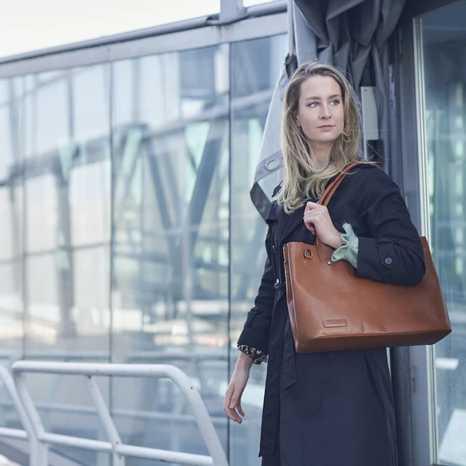 Plevier Amber Damestas 2 Vaks 15.6'' Cognac 2 Plevier Amber Damestas 2 Vaks 15.6'' Cognac - Image 2