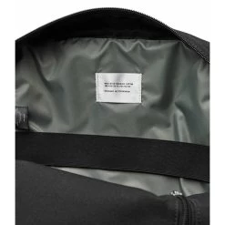 Sandqvist Knut Backpack Black With Black Webbing -Mode Tassen Winkel image 5126