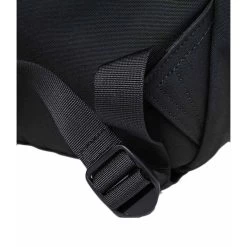 Sandqvist Knut Backpack Black With Black Webbing -Mode Tassen Winkel image 5127