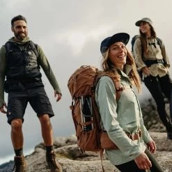 Fjallraven Kajka 35 S/M Coal Black -Mode Tassen Winkel image 5501