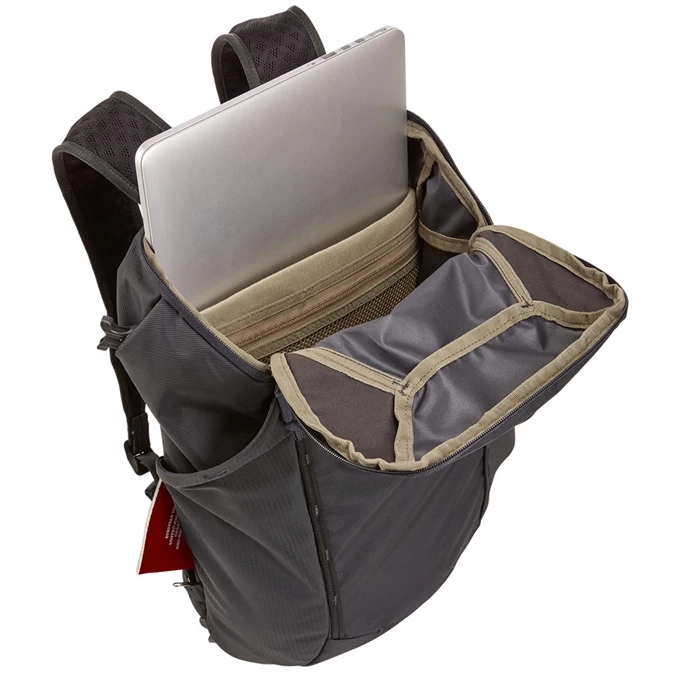 Thule Landmark 70L Men's Backpack Dark Forest 4 Thule Landmark 70L Men's Backpack Dark Forest - Image 4