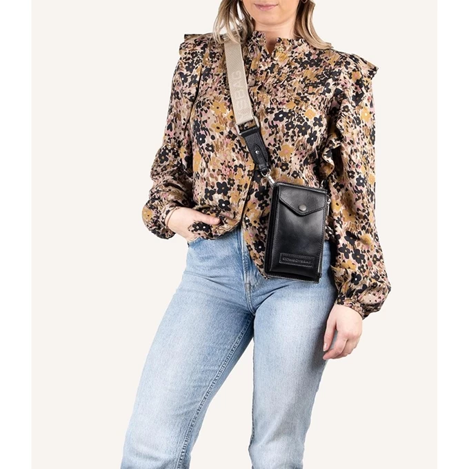 Cowboysbag Hanna Phonebag Black 2 Cowboysbag Hanna Phonebag Black - Image 2