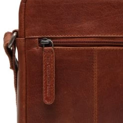 The Chesterfield Brand Arenas Schoudertas Cognac 9 The Chesterfield Brand Arenas Schoudertas Cognac -Mode Tassen Winkel image 6754