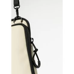 Aunts & Uncles Uji Japan Nishi Phonebag Sand -Mode Tassen Winkel image 7418