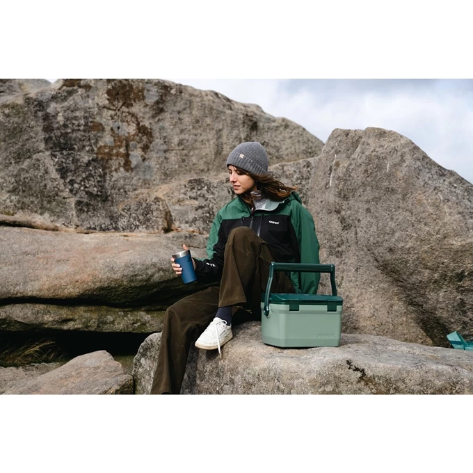 Stanley The Easy-Carry Outdoor Cooler 15.1L Polar 2 Stanley The Easy-Carry Outdoor Cooler 15.1L Polar - Image 2