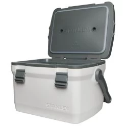 Stanley Easy-Carry Outdoor Cooler 6.6L Polar 9 Stanley Easy-Carry Outdoor Cooler 6.6L Polar -Mode Tassen Winkel image 7937