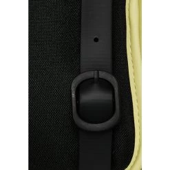 Rains Backpack Micro Straw -Mode Tassen Winkel image 8692